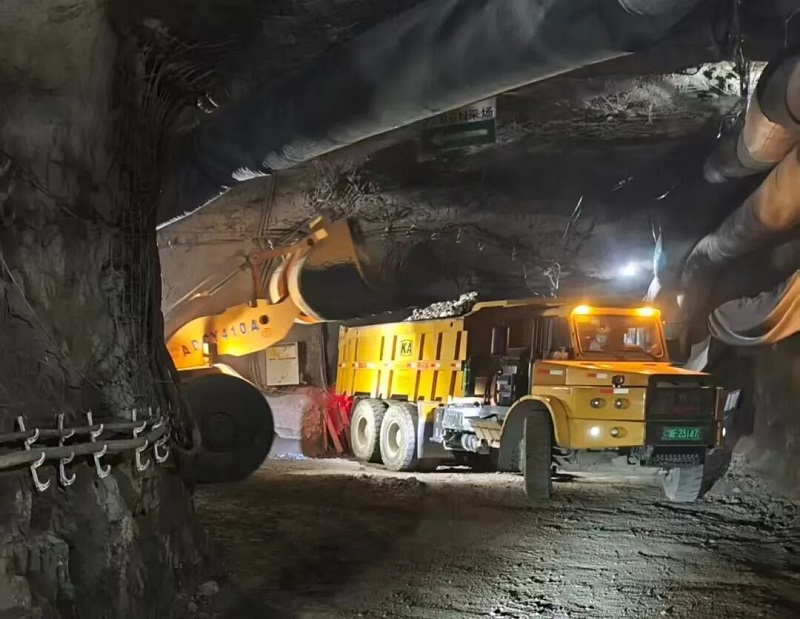 1760169427689657.jpg 640.jpg